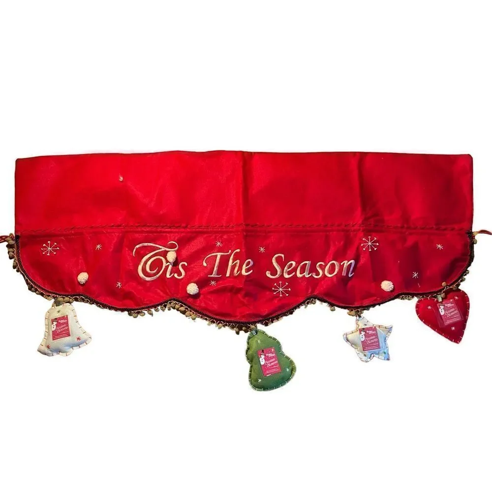 Better Homes & Gardens NWOT Christmas memories mantle cover/‘tis the season
